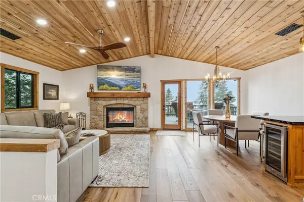 590 Arrowhead Villa, Lake Arrowhead, CA 92352