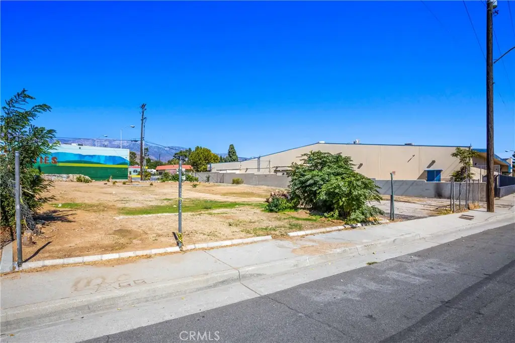 579 W Livingston, Banning, CA 92220 - #1
