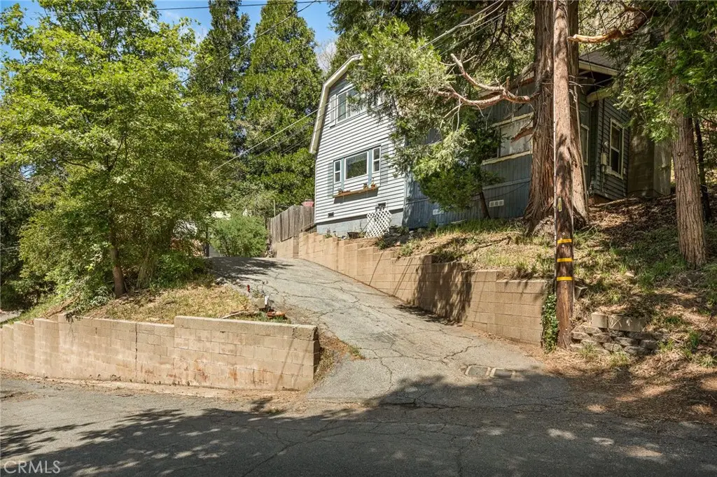 482 Zuger Court, Crestline, CA 92325 - #1