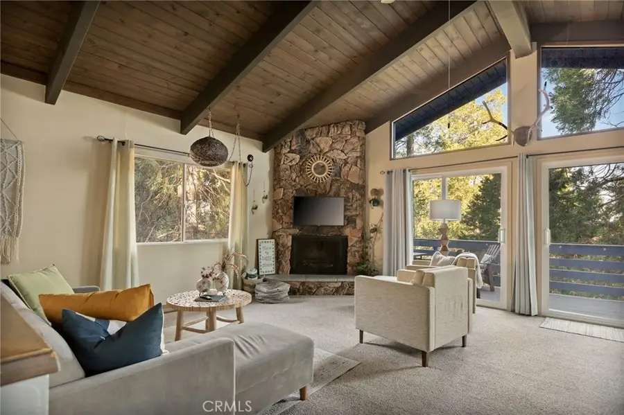 24096 Altdorf, Crestline, CA 92325 - #3