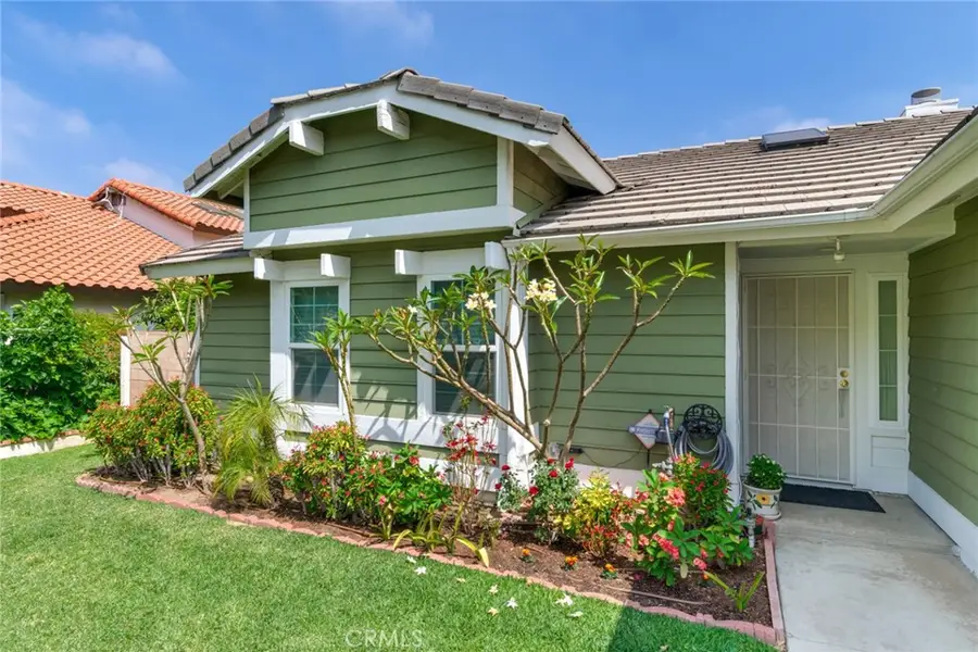 29 Hubbard Court, Redlands, CA 92374 - #3