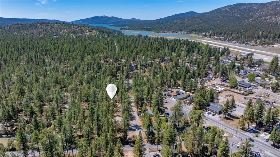 620 W Aeroplane Boulevard, Big Bear City, CA 92314 - #2