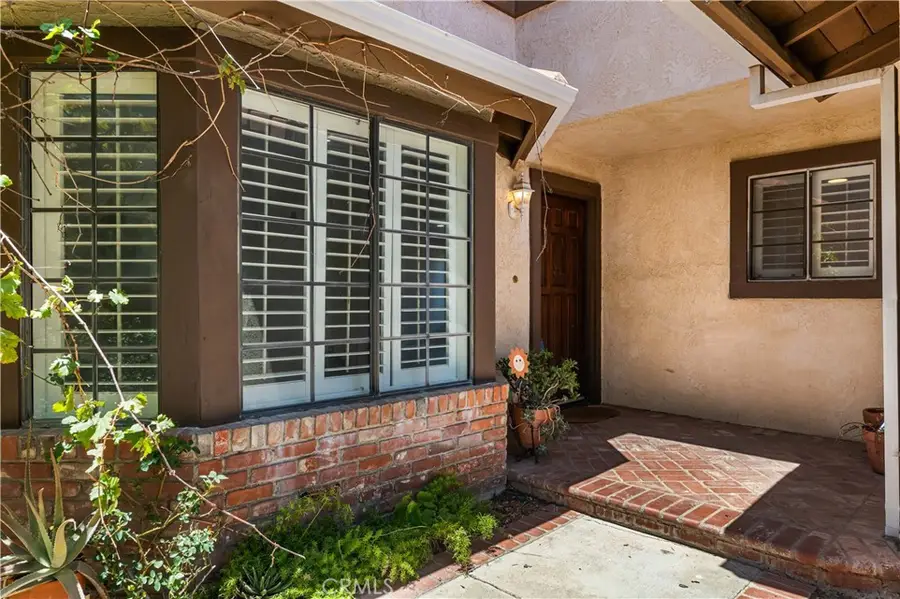 12065 Shadow Glen Ln, Porter Ranch, CA 91326 - #2