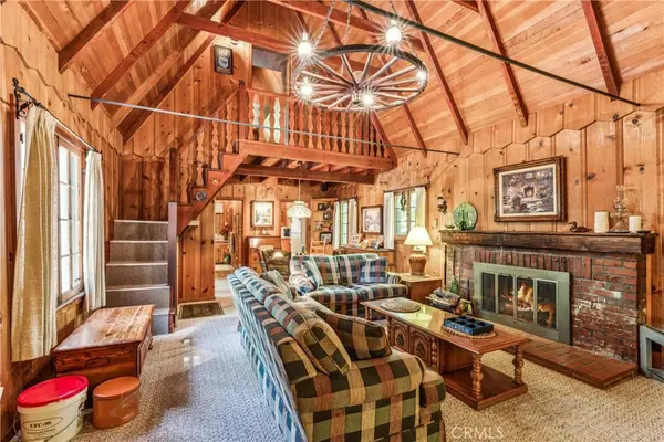 404 Hillside, Lake Arrowhead, CA 92352