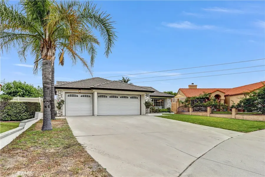 2869 W Esperanza, Rialto, CA 92377 - #2
