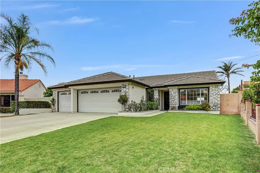 2869 W Esperanza, Rialto, CA 92377 - #3