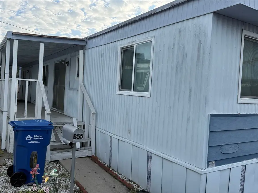 16511 S Garfield Ave #B55, Paramount, CA 90723 - #3