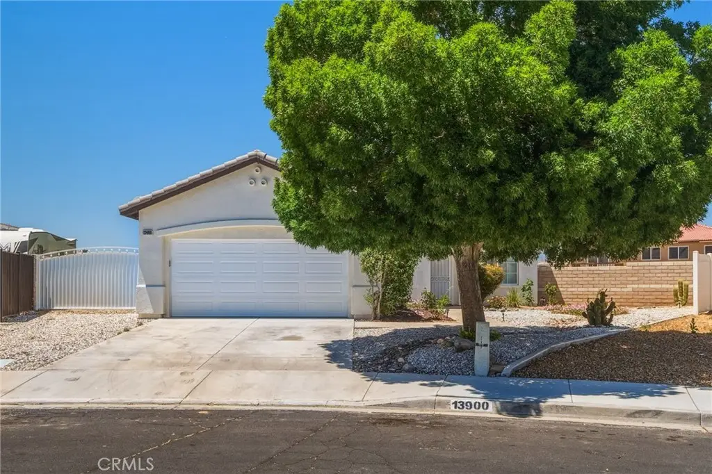 13900 Nelliebell, Victorville, CA 92392 - #1