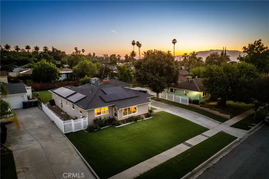 816 Sherwood Street, Redlands, CA 92373 - #2