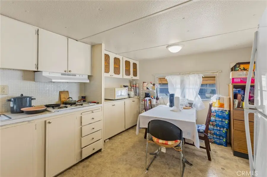 2075 W Rialto #29, San Bernardino, CA 92410 - #3