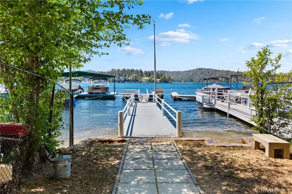 211 S211, Lake Arrowhead, CA 92352 - #1