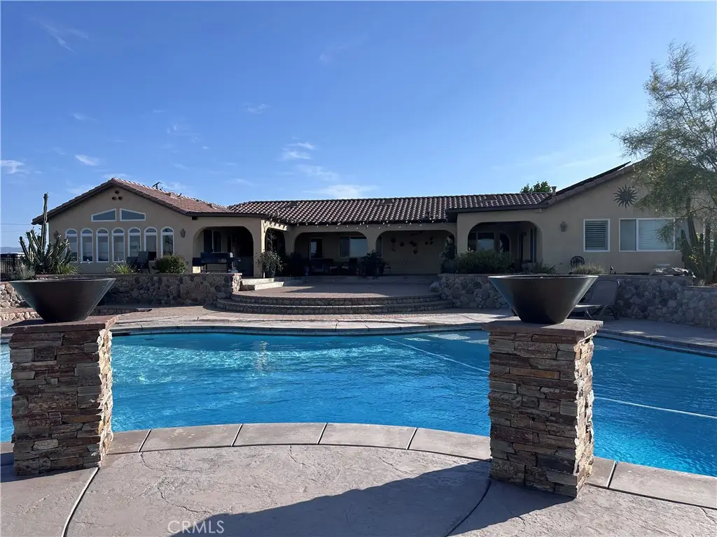 18550 Eucalyptus, Hesperia, CA 92345 - #1