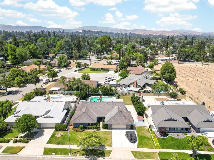 922 S Eureka, Redlands, CA 92373 - #3