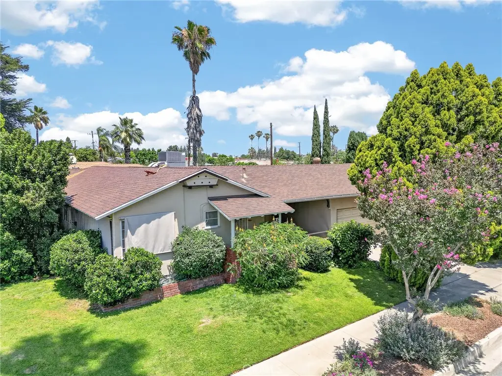 977 N Riverside, Rialto, CA 92376 - #1