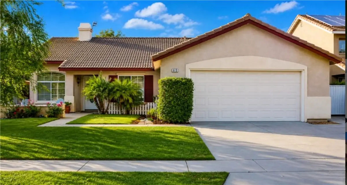 619 Donatello Dr, Corona, CA 92882 - #1