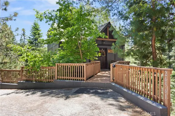 26561 Thunderbird, Lake Arrowhead, CA 92352