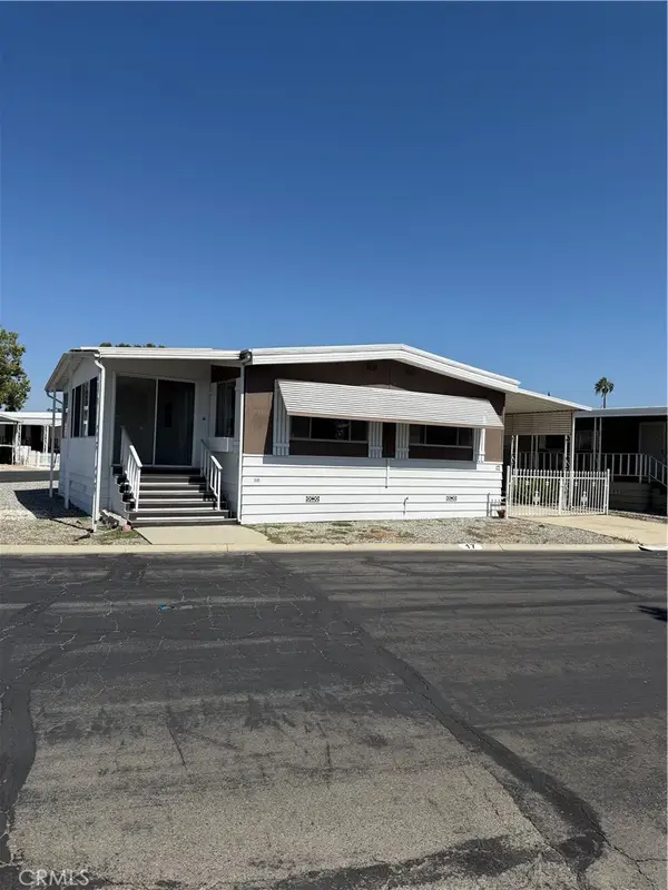 9391 California Ave #17, Riverside, CA 92503