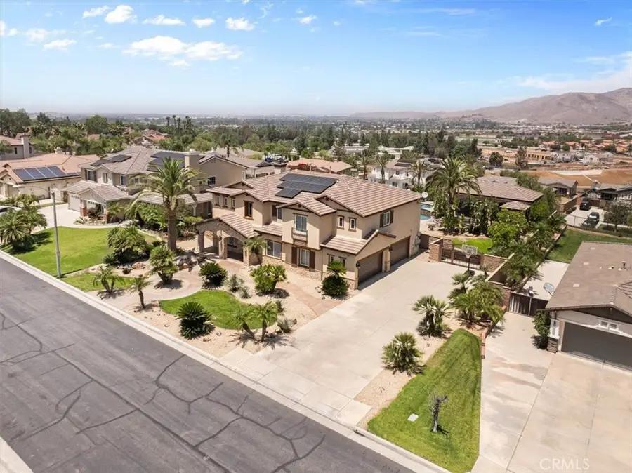 4725 Eagle Ridge Court, Jurupa Valley, CA 92509 - #2