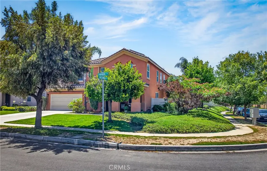 2155 Larimore Lane, Mentone, CA 92359 - #3