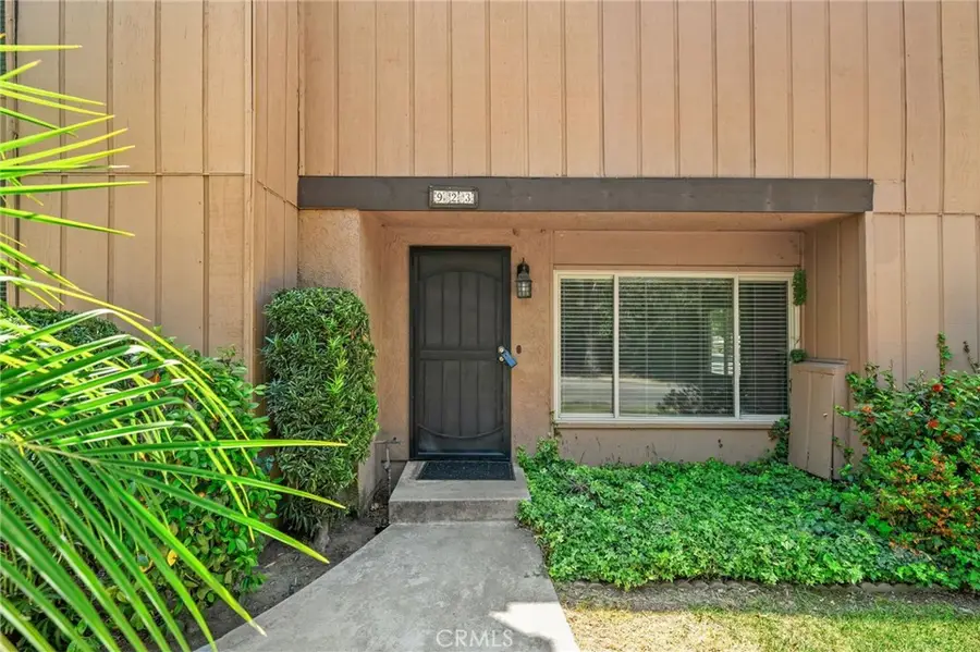 923 W State, Redlands, CA 92373 - #2