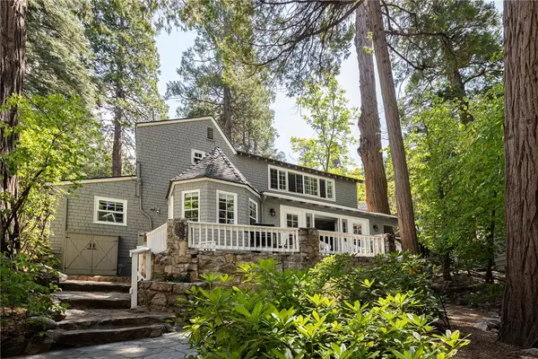 27844 Greenway Drive, Lake Arrowhead, CA 92352