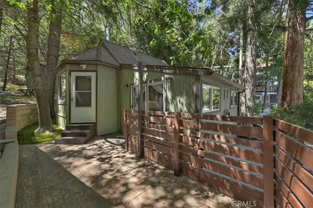 856 Virginia Court, Lake Arrowhead, CA 92352 - #1