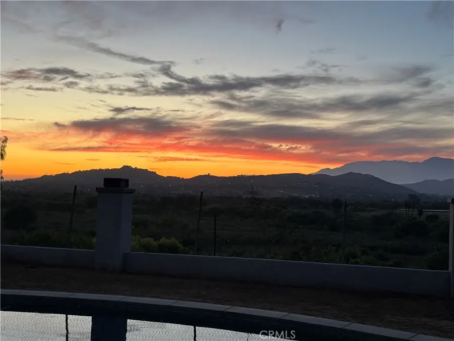 5813 Old Ranch, Riverside, CA 92504 - #2