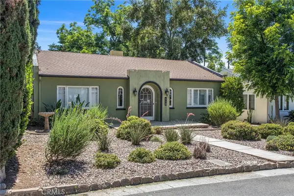 618 Cypress Circle, Redlands, CA 92373