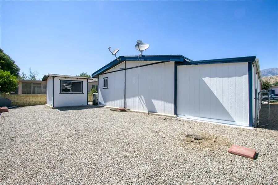 10495 Frontier, Cherry Valley, CA 92223 - #3
