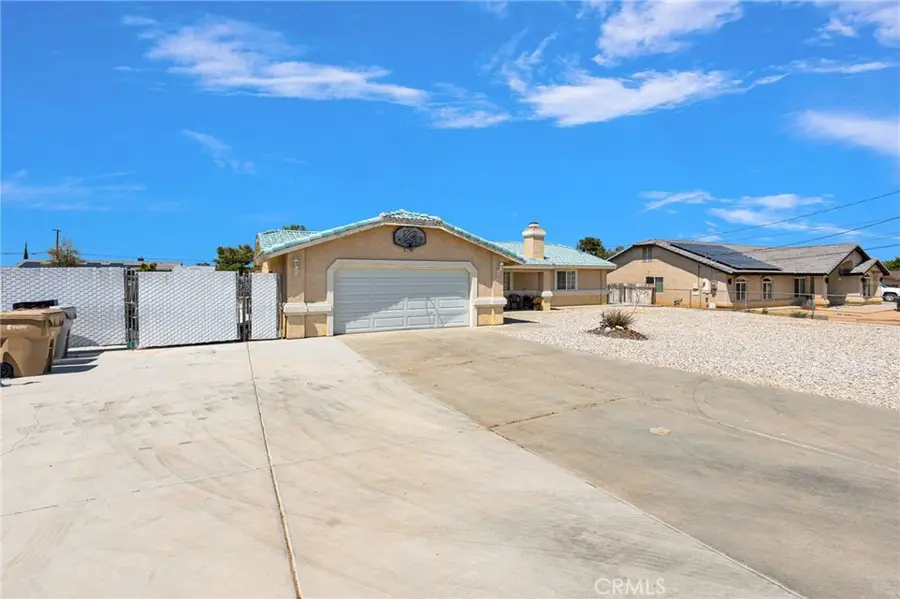 17908 Yucca, Hesperia, CA 92345 - #3