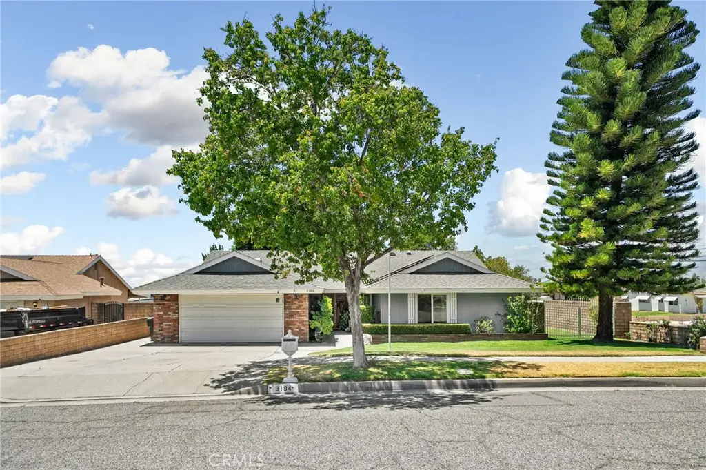 3194 Belvedere Avenue, Highland, CA 92346 - #1