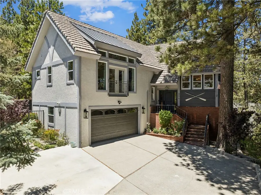 304 Lake Knoll Drive, Lake Arrowhead, CA 92352 - #2