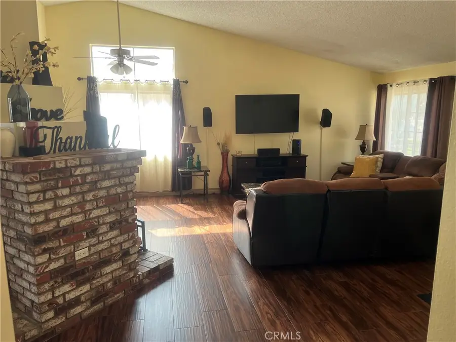 13073 Snowview, Victorville, CA 92392 - #2