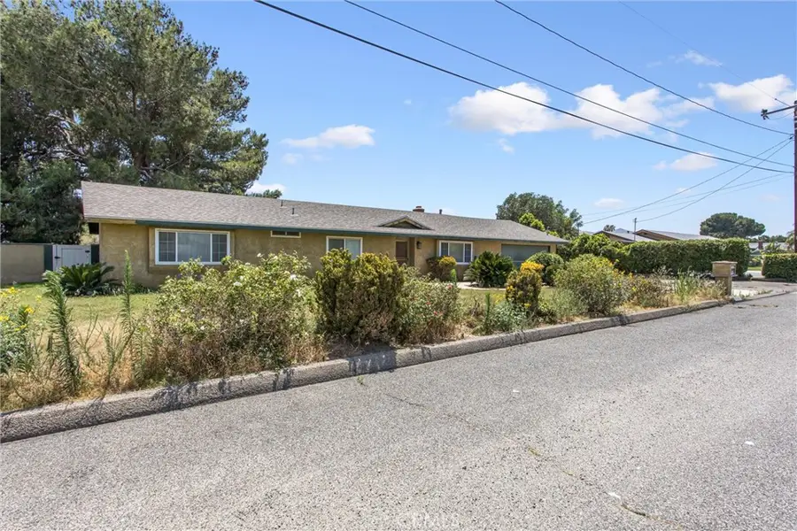19169 Manila Street, Bloomington, CA 92316 - #3