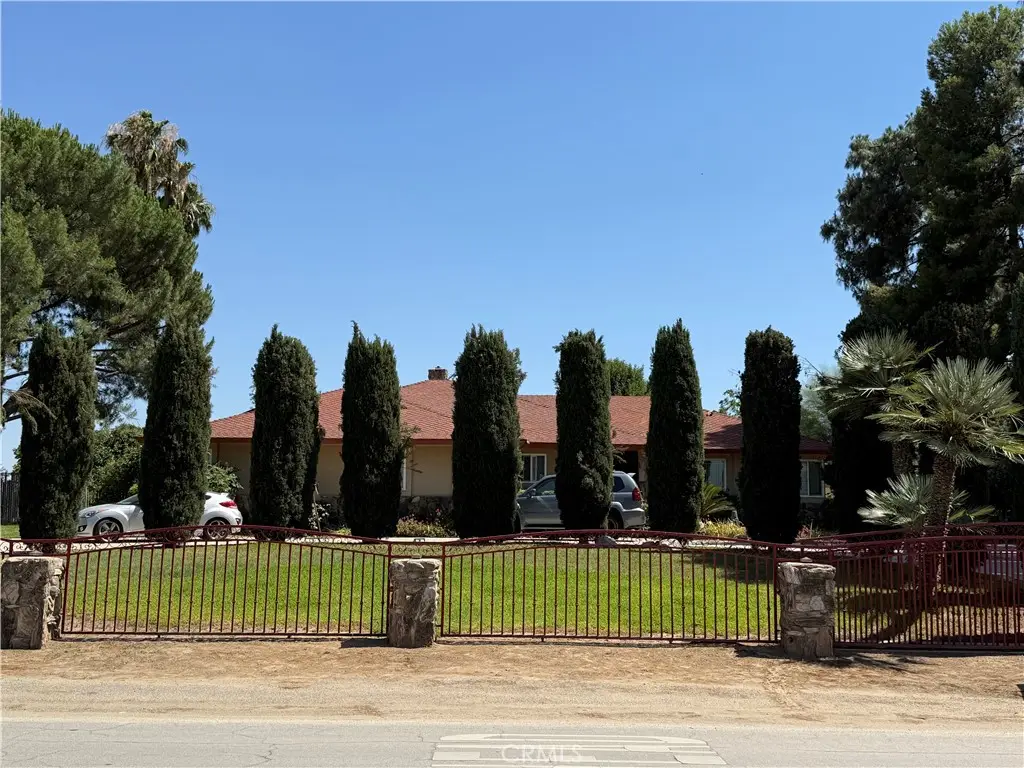 7701 Reynolds, Bakersfield, CA 93307 - #1