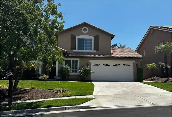 4015 Belfry Cir, Corona, CA 92883