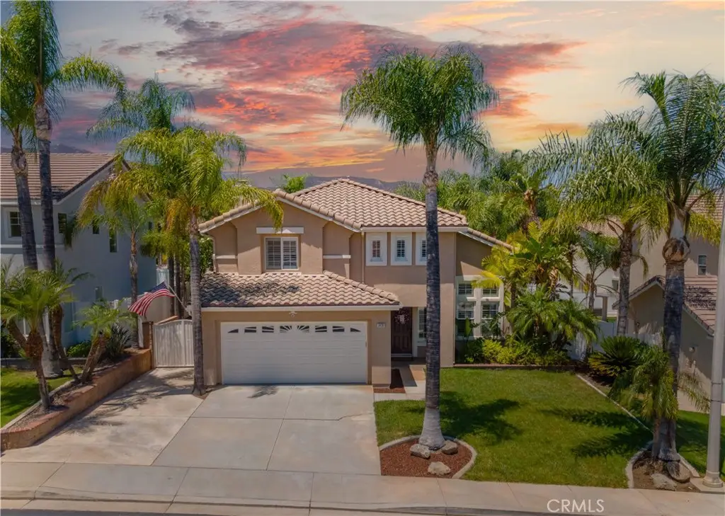 3420 New York, Corona, CA 92882 - #1