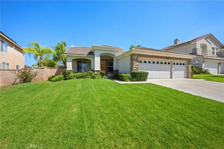 4248 Castlepeak Drive, Corona, CA 92883 - #2
