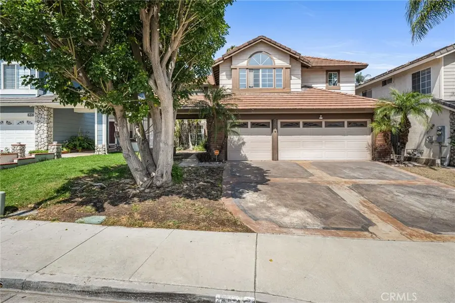 588 Hillsborough Way, Corona, CA 92879 - #2