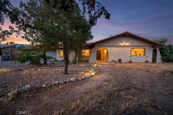8899 Camphor Avenue, Hesperia, CA 92345