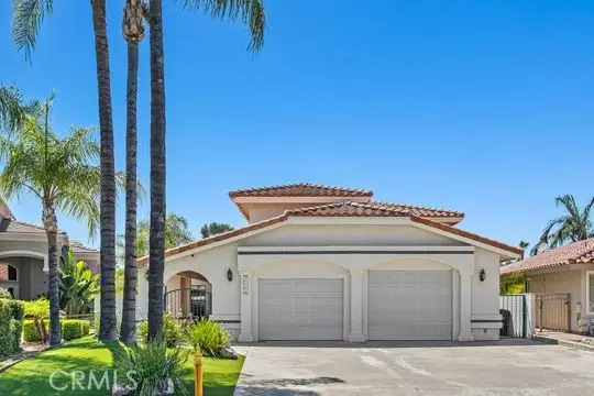 30181 Swan Point, Canyon Lake, CA 92587
