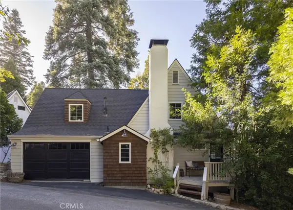 27780 Lakes Edge Road, Lake Arrowhead, CA 92352