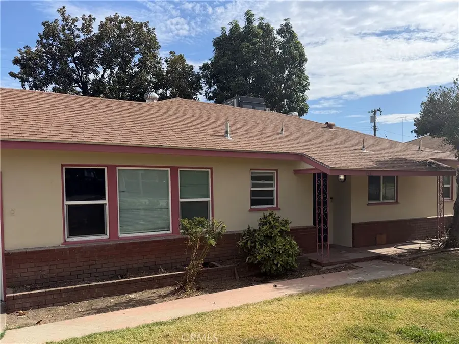 647 E 21st, San Bernardino, CA 92404 - #3