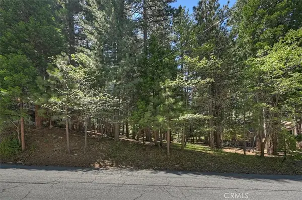 388 Riviera, Lake Arrowhead, CA 92352