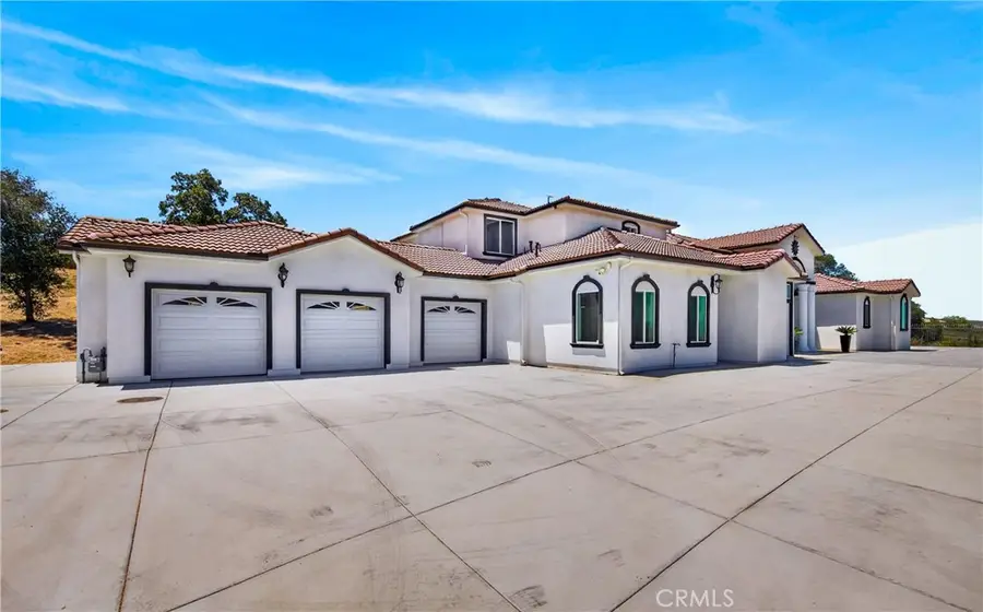 39625 County Line, Yucaipa, CA 92399 - #3