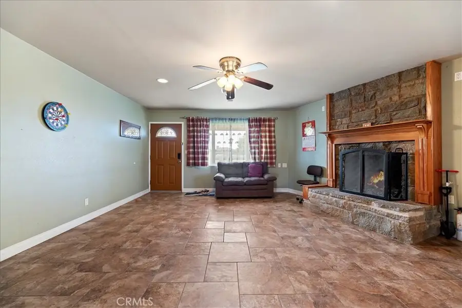 13285 Mesquite Road, Apple Valley, CA 92308 - #2