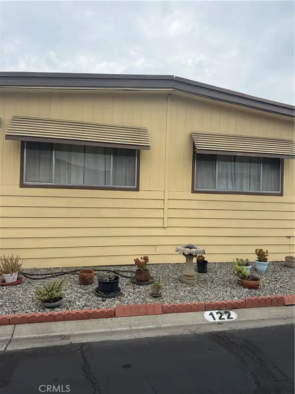9391 California Ave #122, Riverside, CA 92503
