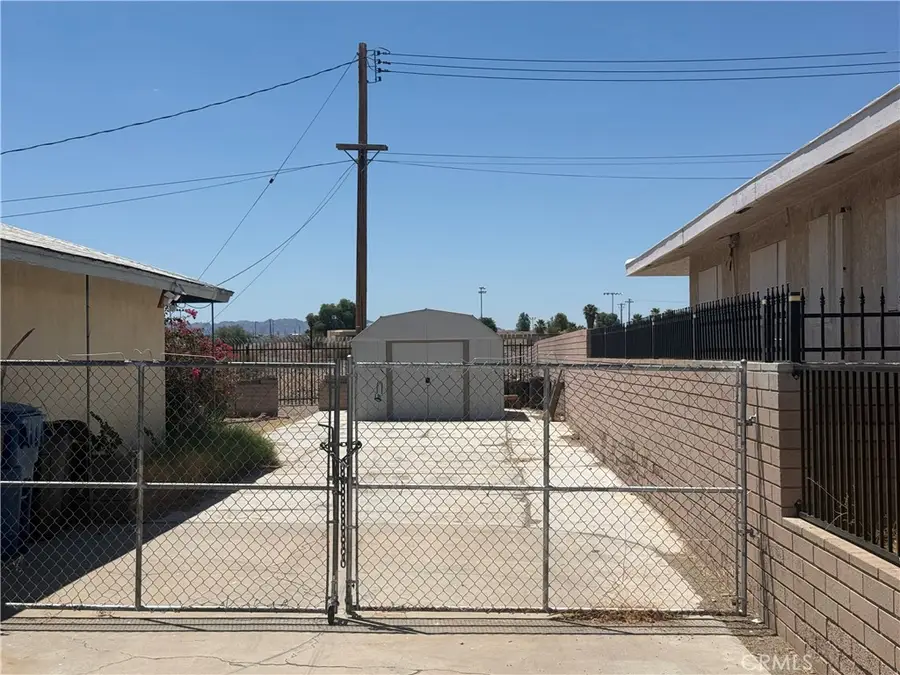 1611 Collins, Needles, CA 92363 - #3