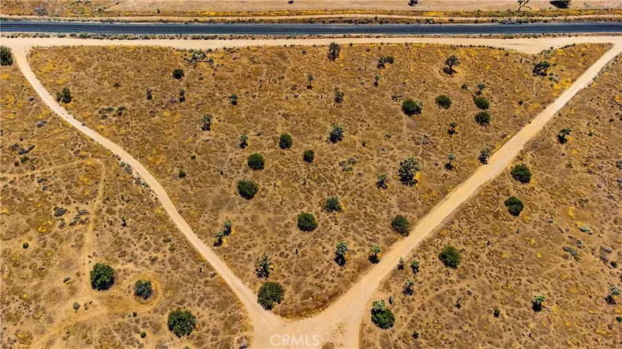 0 Vinton, Phelan, CA 92371 - #3