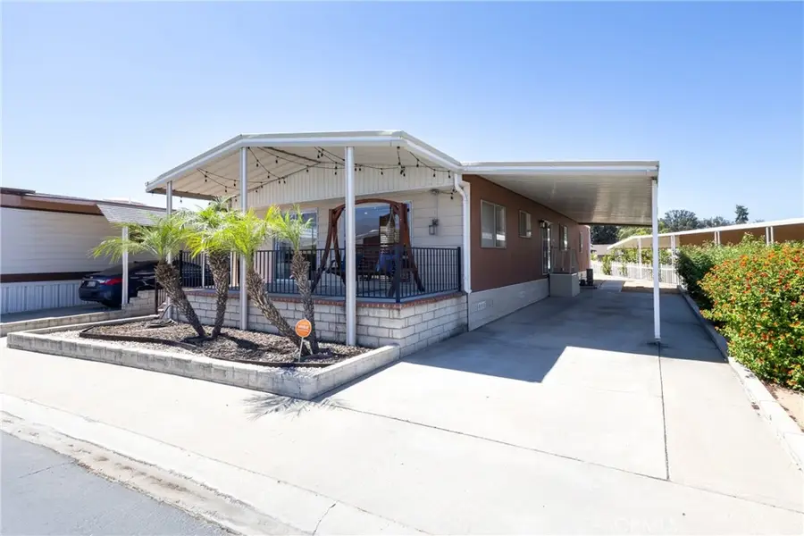 626 Dearborn #18, Redlands, CA 92374 - #3